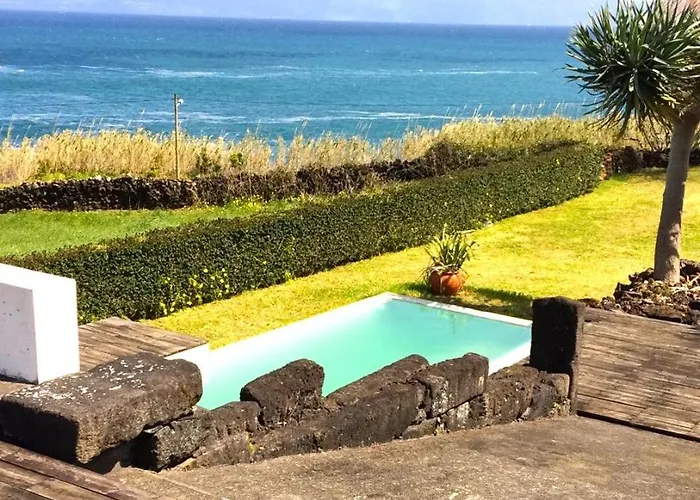 M.a. Semesterbostad São Roque do Pico